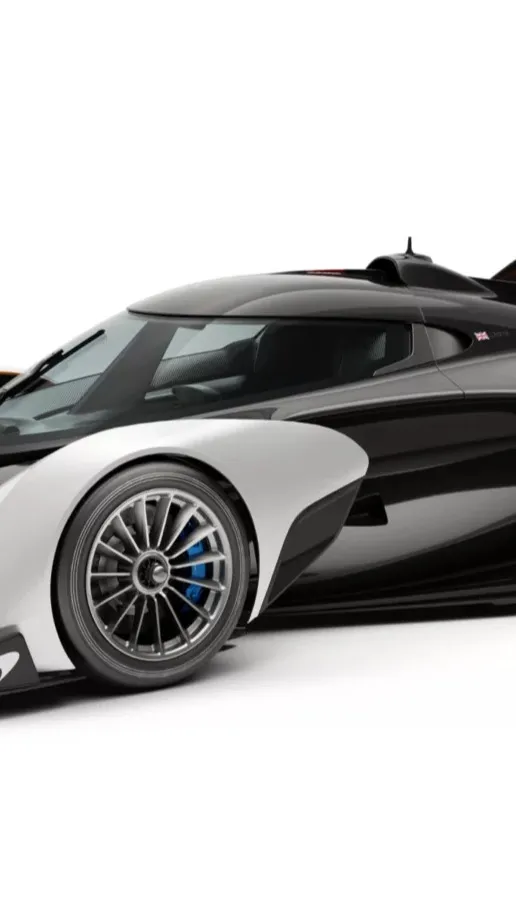 ai character: Mclaren soulus background