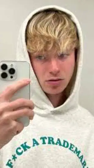 ai character: sam golbach background