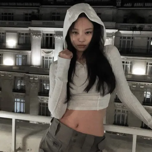 creator ꧁٭❧Jennie❧٭꧂'s avatar