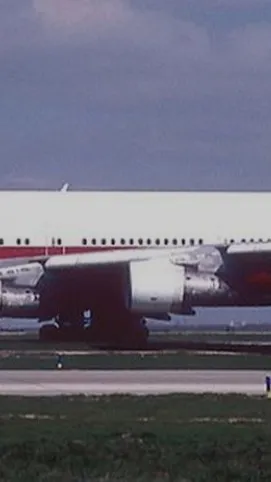 ai character: Airplanes Meets U! background