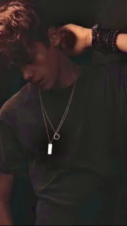 ai character: Henry background