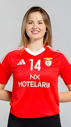 ai character: Isidora Ubavić background