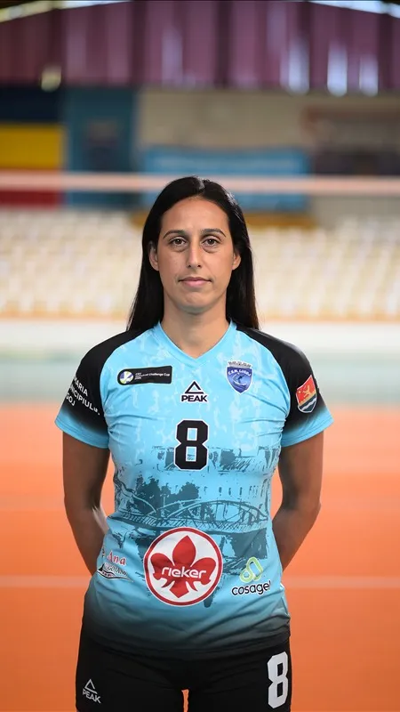 ai character: Silvija Popović background