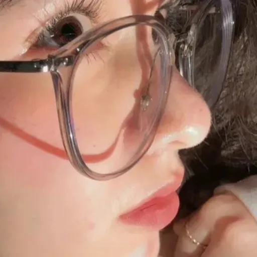 creator mirysita 🫐's avatar