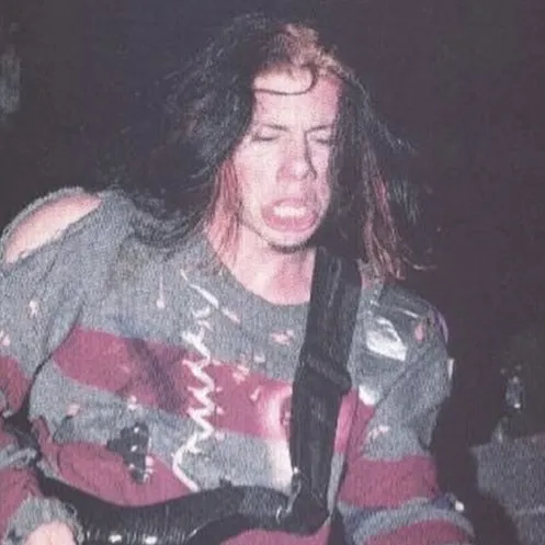 chat with ai character: Wes Borland