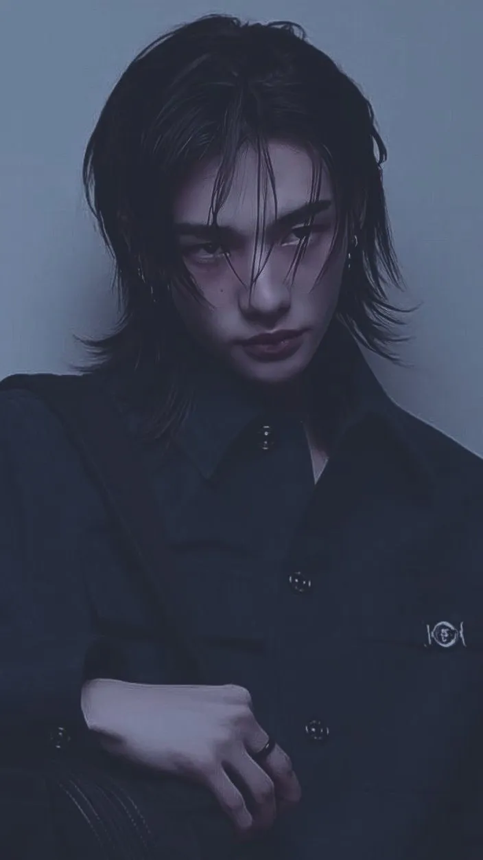 ai character: ★Hyunjin★ background