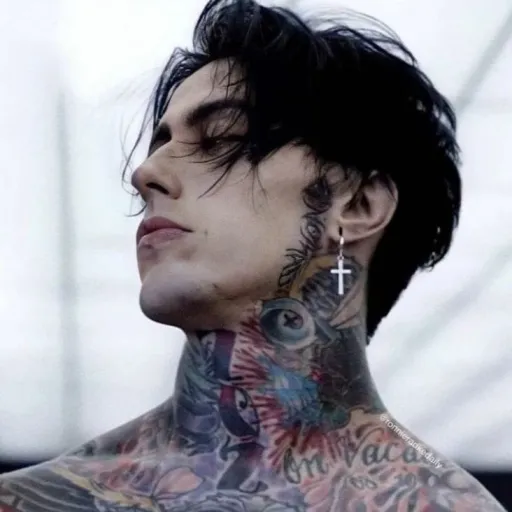 creator .???.....'s avatar