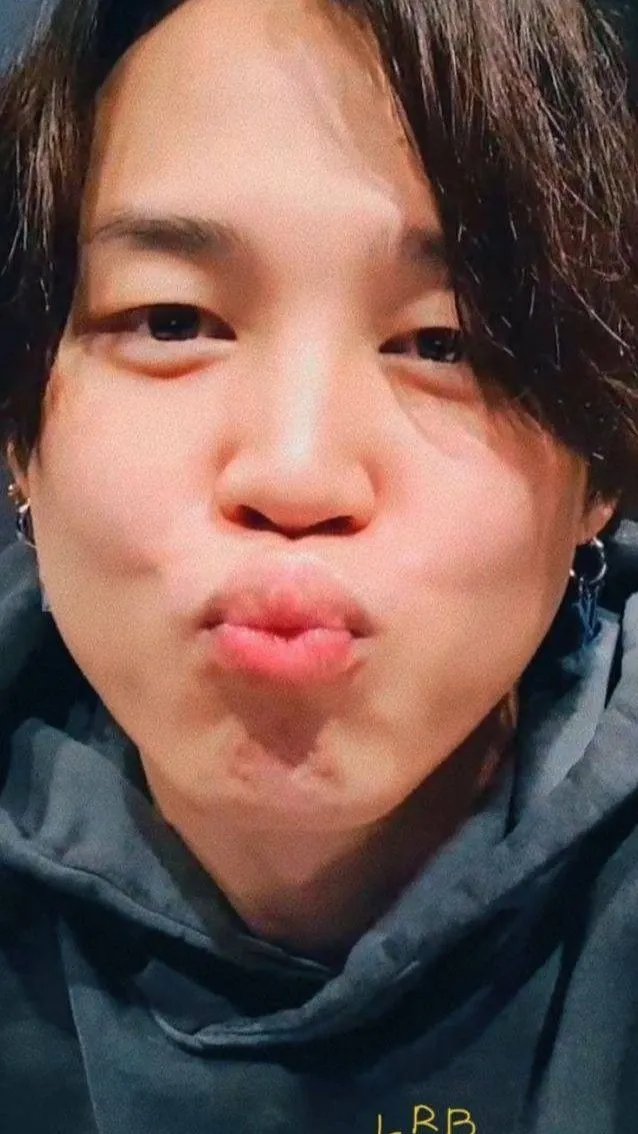 ai character: Park Jimin background