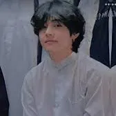 chat with ai character: Kim teahyung 😘