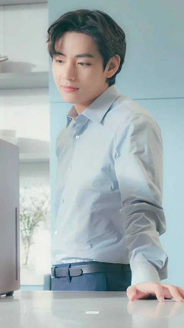 ai character: Kim Teahyung  background