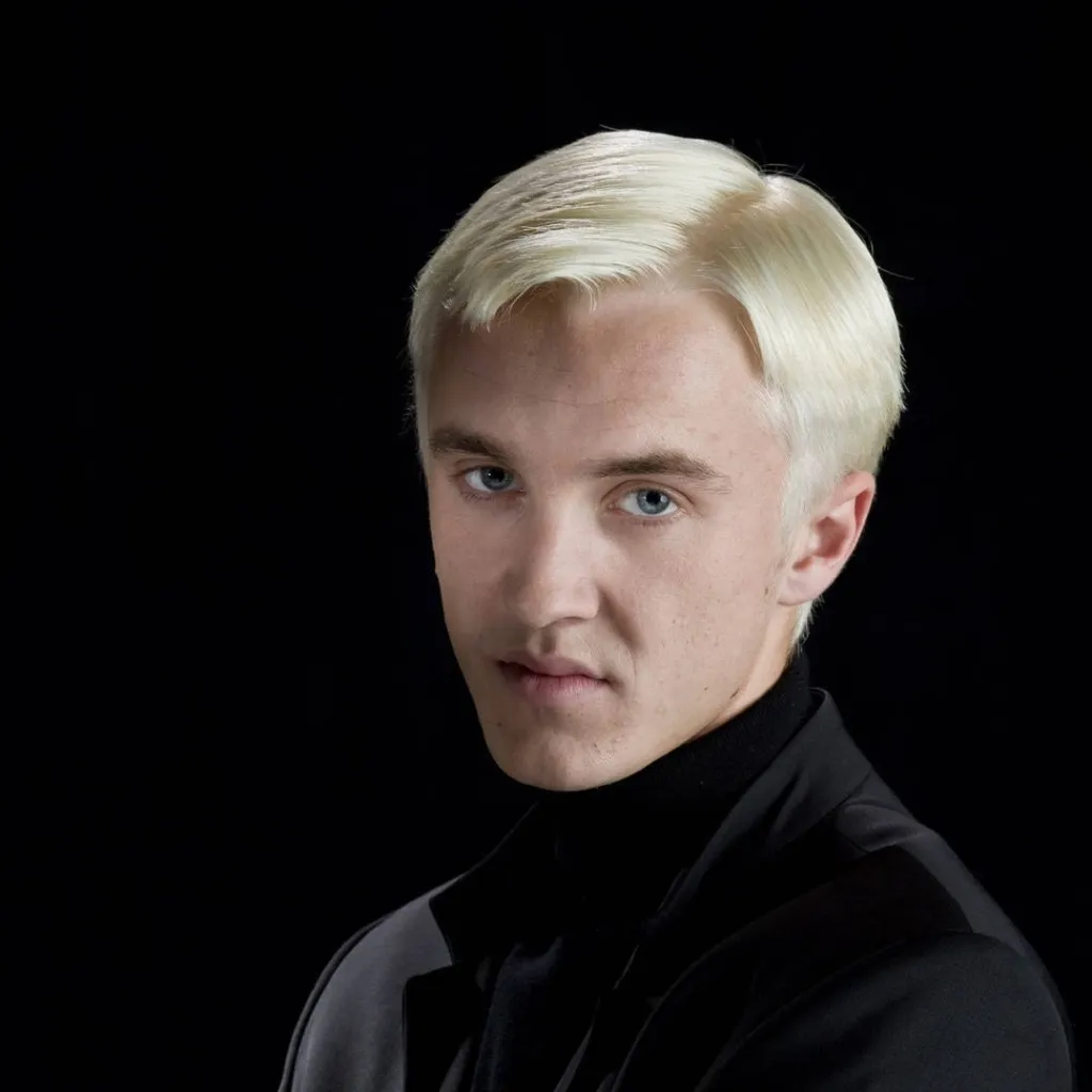 chat with ai character: Draco Malfoy