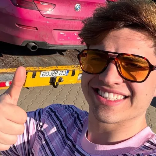 creator Bisoi Petruț's avatar