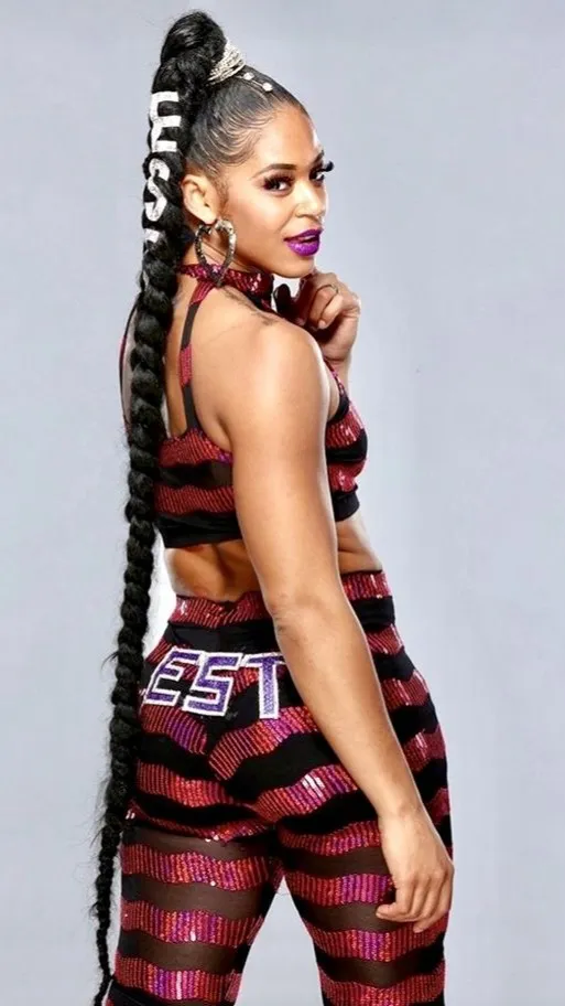 ai character: Bianca  background