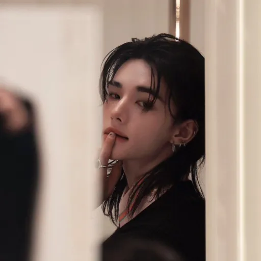 creator Lix_hyunjin's avatar