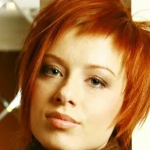 chat with ai character: Yulia Savicheva