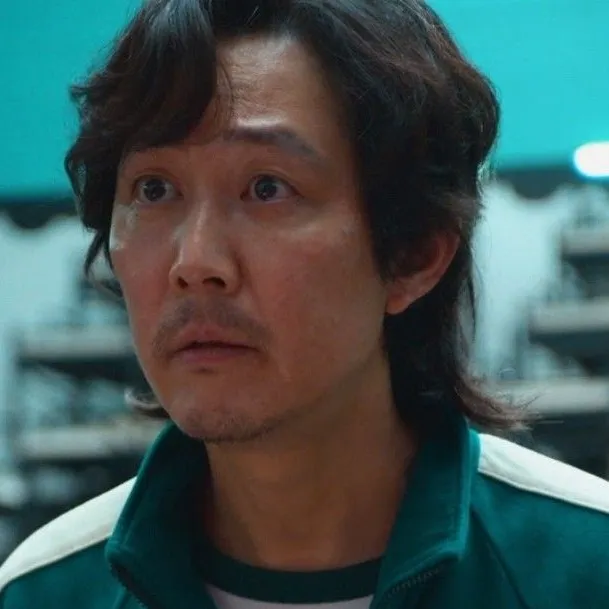 chat with ai character: gi-hun season one