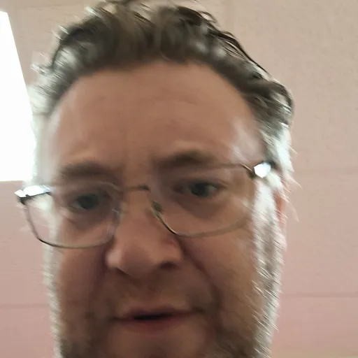 creator thomasrogoll271's avatar