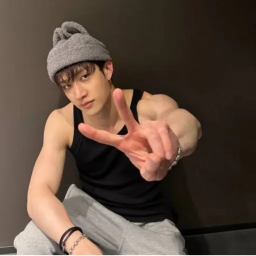 creator Christopher chanhi's avatar