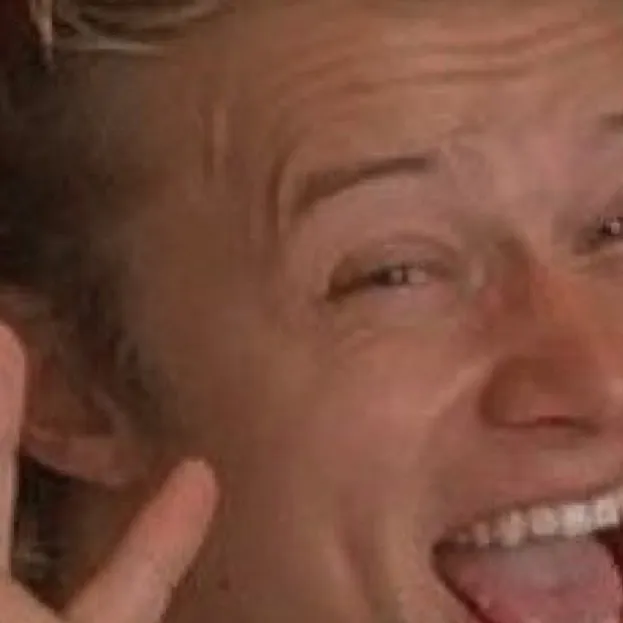 chat with ai character: Obx