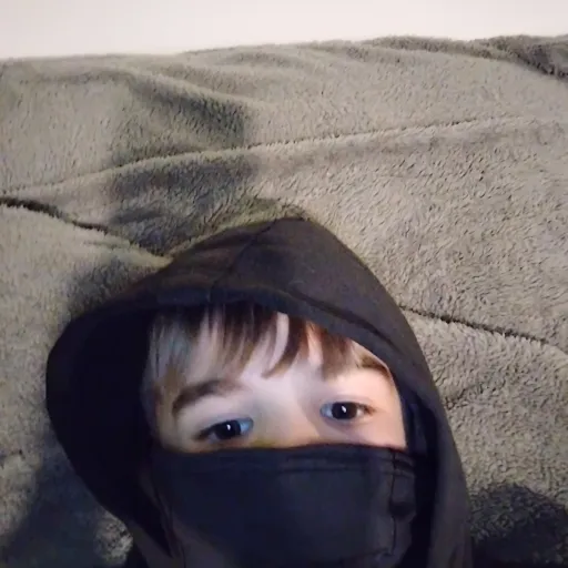 creator Joey rutter's avatar