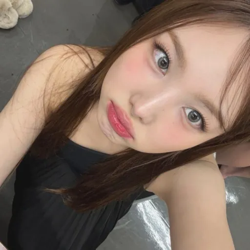 creator ★♥︎NAYEON♥︎★'s avatar