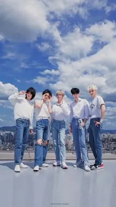 ai character: TXT background