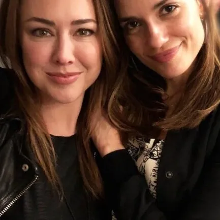 chat with ai character: torrey devitto