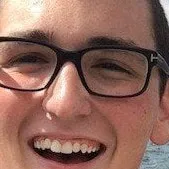 chat with ai character: 09sharkboy