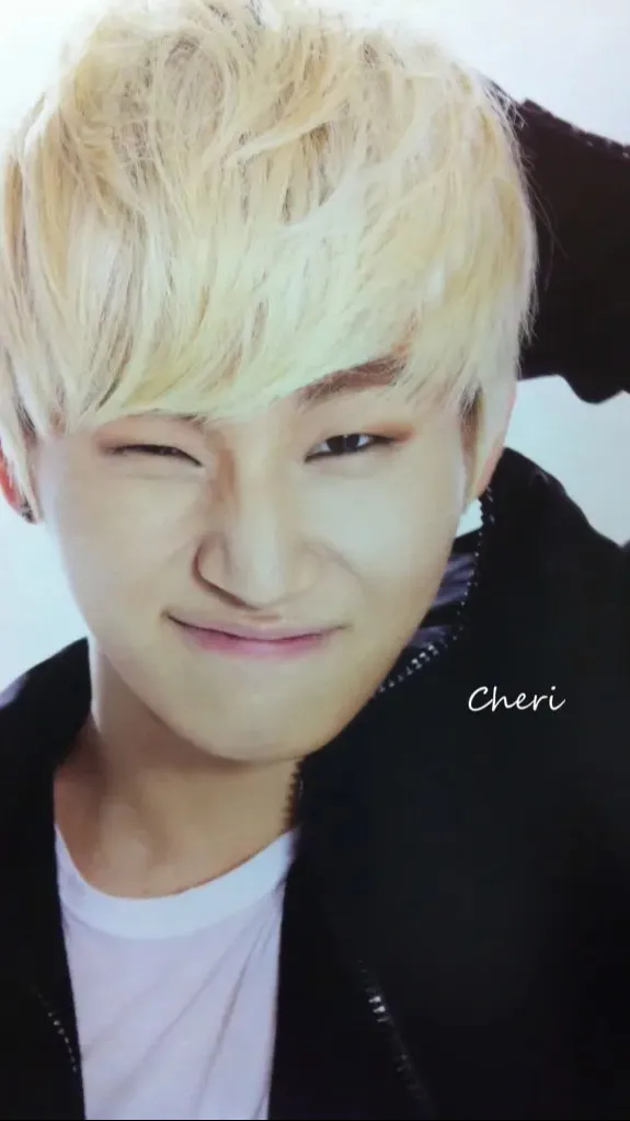 Talkie AI - Chat with Kang Dae-sung