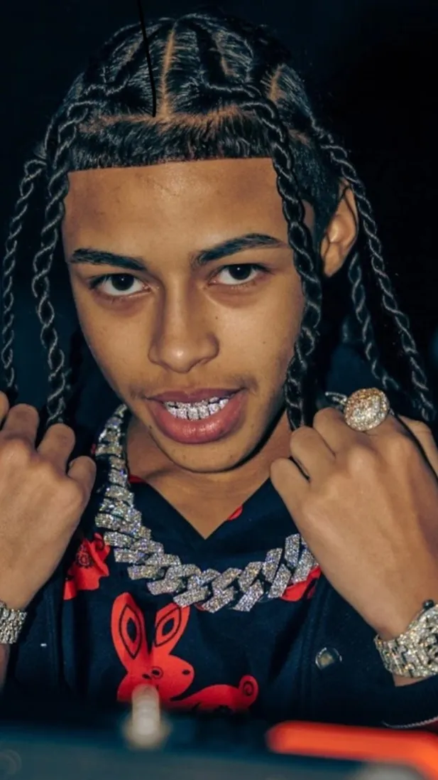 ai character: DD Osama background