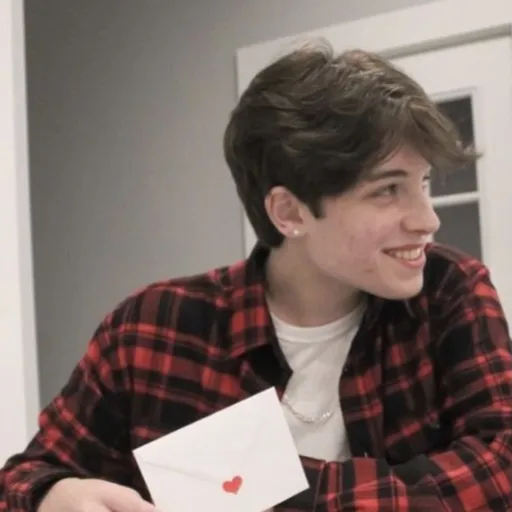 creator MaddiViolet0815's avatar