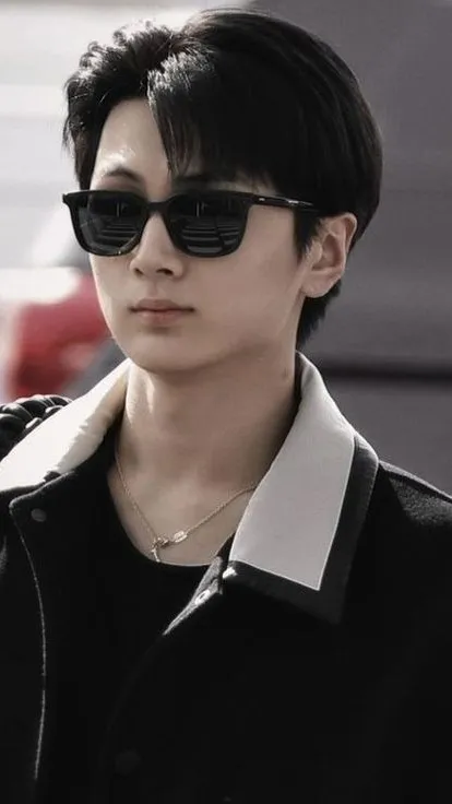 ai character: JAY background