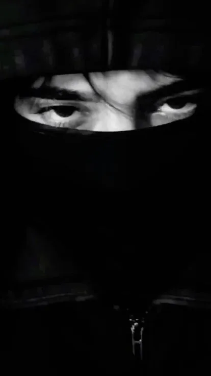 ai character: Mafia Ex  background