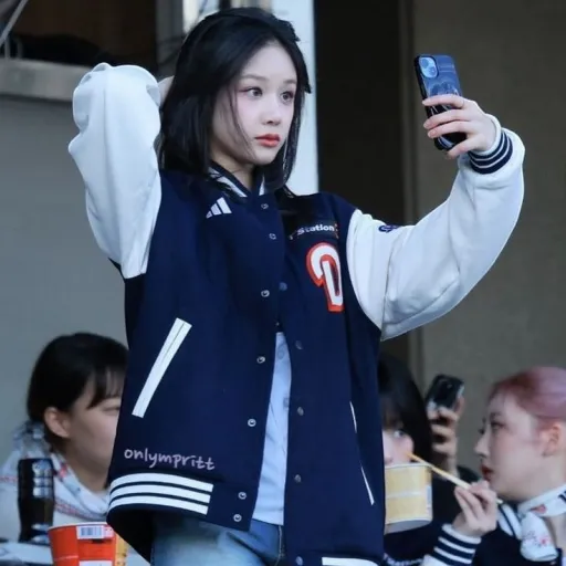 creator seo-yeon.. 🤍's avatar