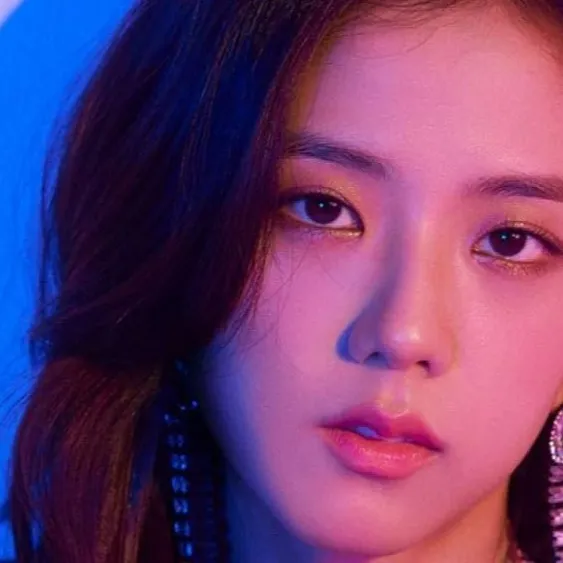 chat with ai character: Jisoo