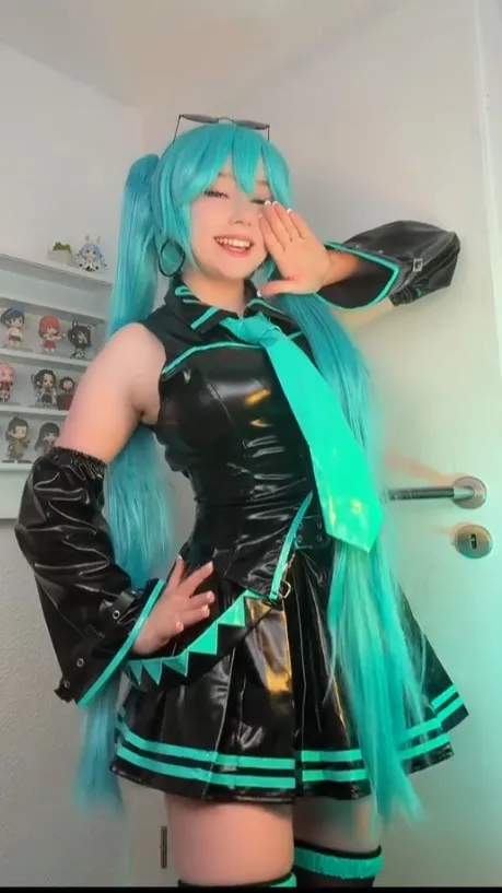 ai character: upMina background