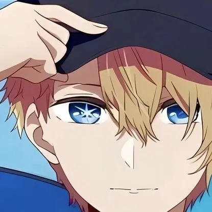 chat with ai character: Aqua