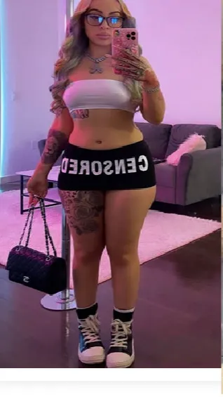 ai character: Delia background