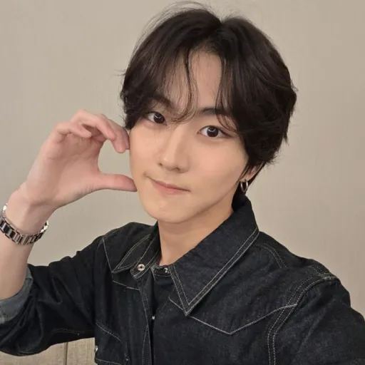 creator Nguyen★'s avatar