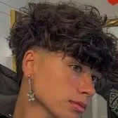 chat with ai character: Levi