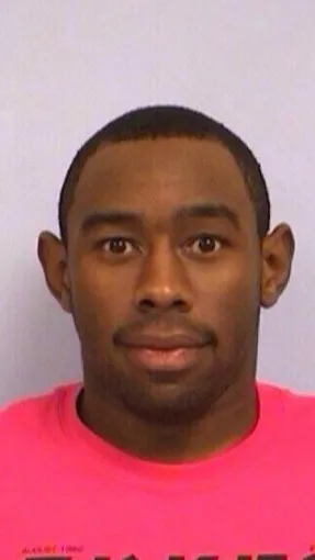 ai character: Chris Sturniolo  background