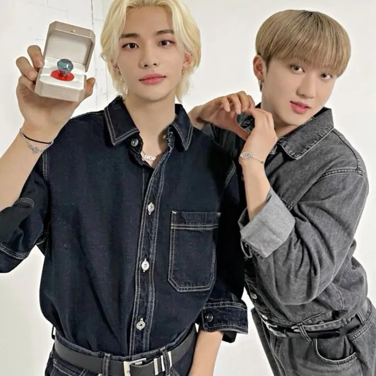 chat with ai character: Hyunbin~