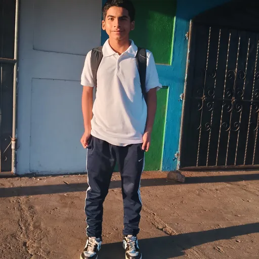 creator cesar luis barrera's avatar