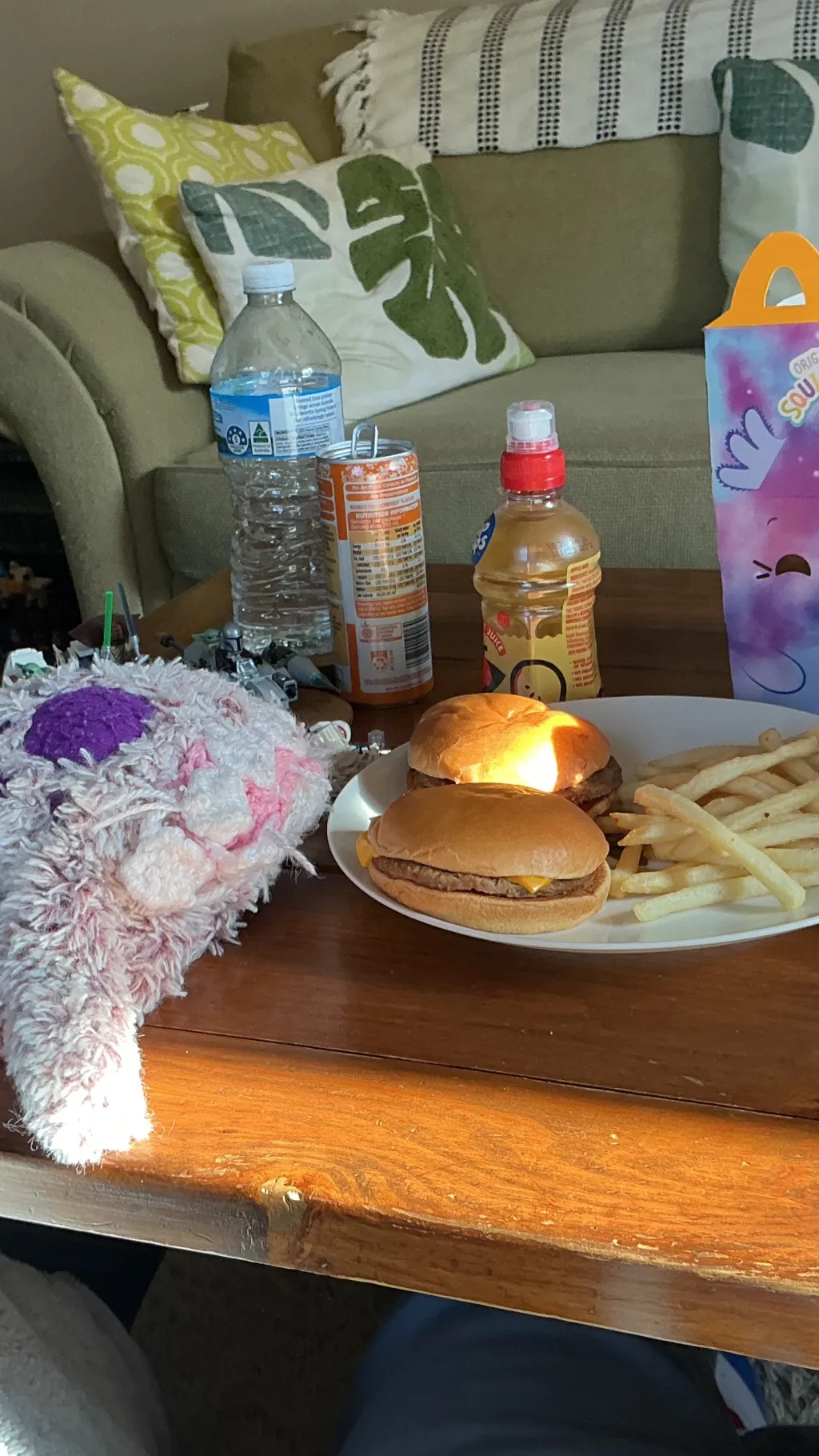 ai character: McDonald’s grumble background