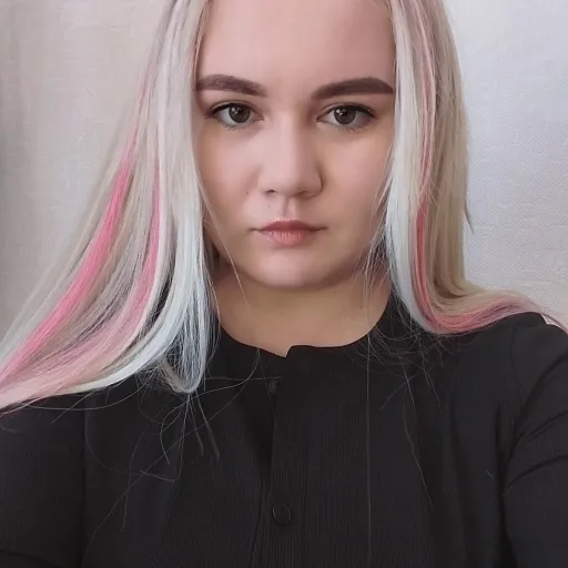 creator Карамель's avatar