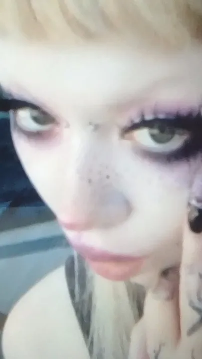 ai character: jazmin background