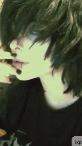 ai character: Emo friend group background