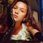 chat with ai character: Olivia rodrigo