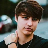 chat with ai character: colby