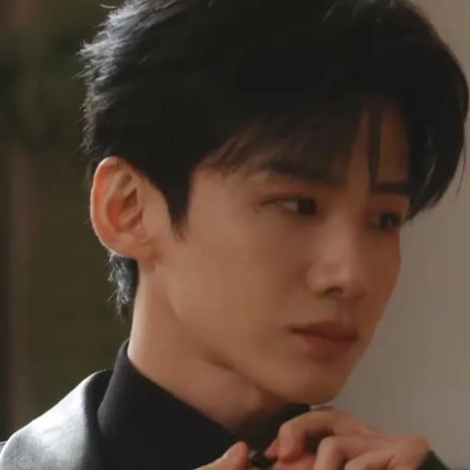 chat with ai character: Sang Yan